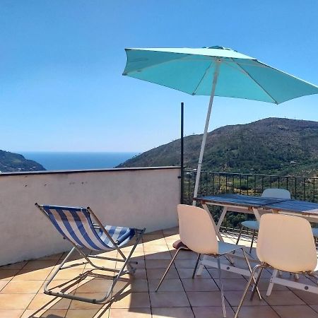 Trilocale In Dimora Tipica Appartement Montale  Buitenkant foto