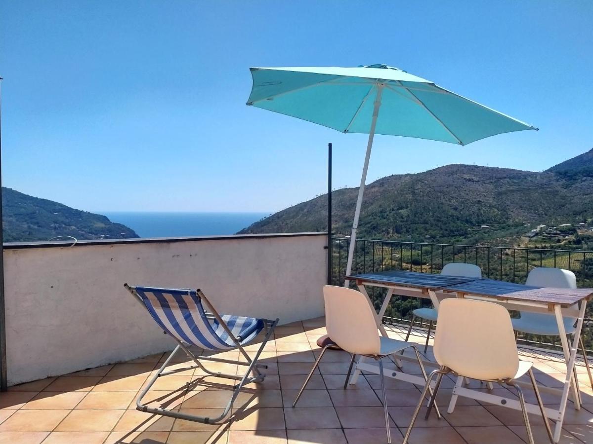 Trilocale In Dimora Tipica Appartement Montale  Buitenkant foto