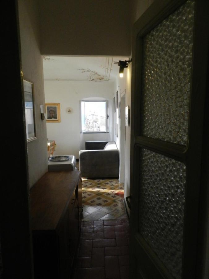 Trilocale In Dimora Tipica Appartement Montale  Buitenkant foto
